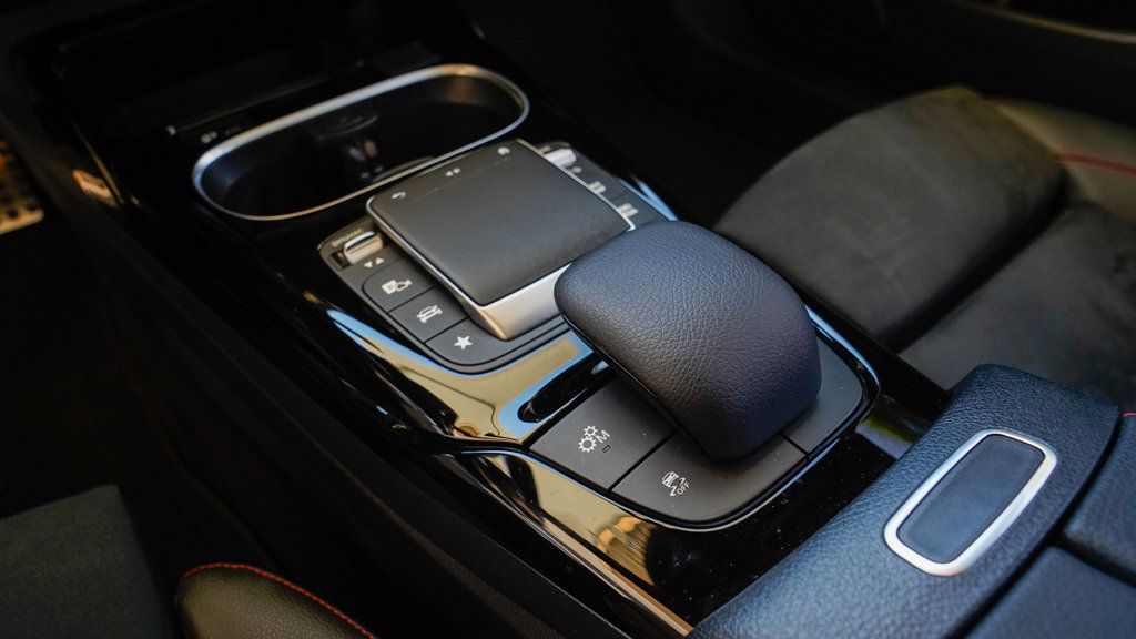 2022 Mercedes Benz CLA AMG 35 4MATIC photo 60