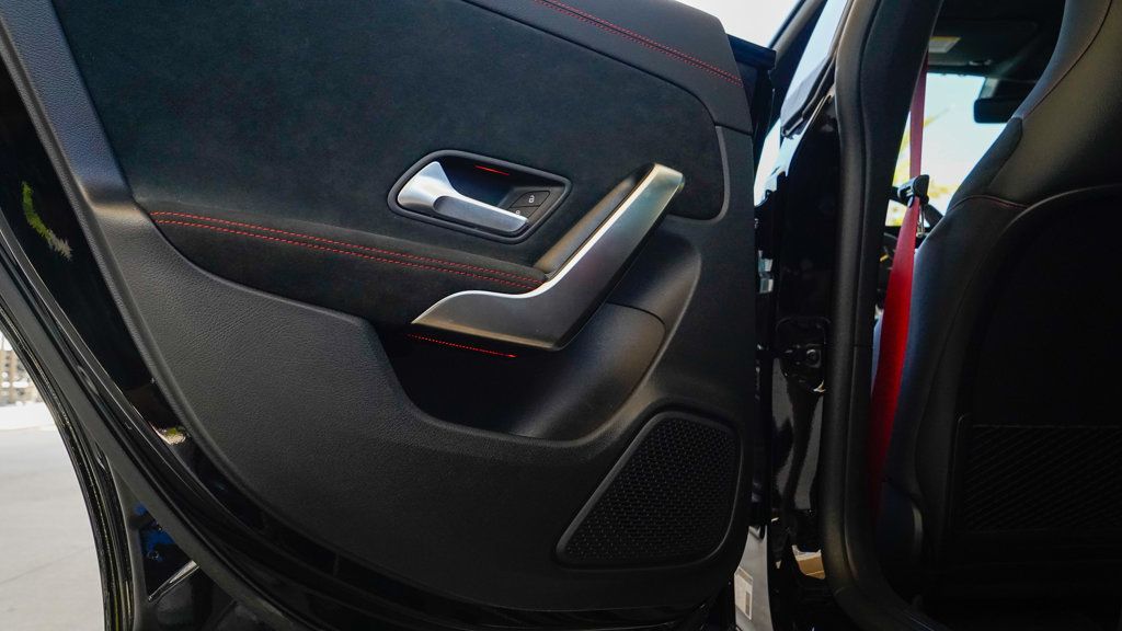 2022 Mercedes Benz CLA AMG 35 4MATIC photo 63