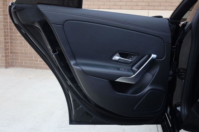 2022 Mercedes-Benz CLA CLA 250 - 23060187 - 16