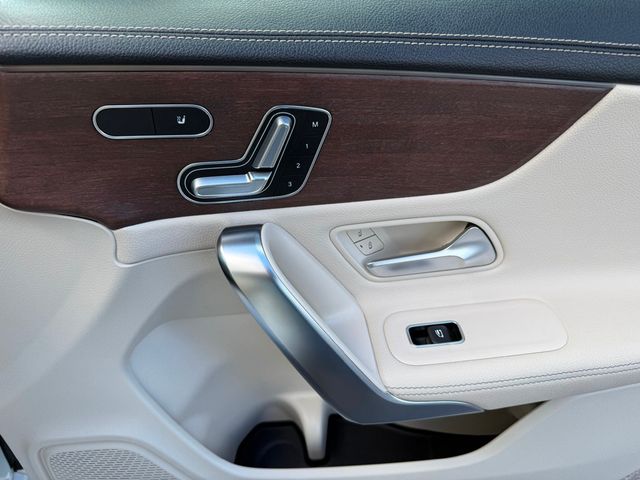 2022 Mercedes-Benz CLA CLA 250 4MATIC Coupe - 22929651 - 31