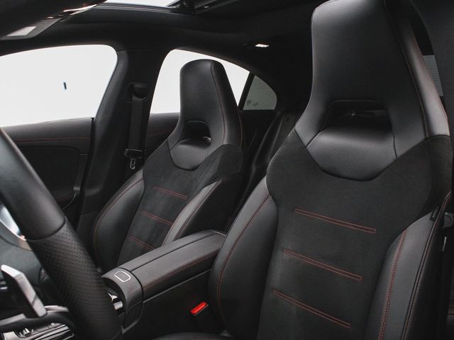2022 Mercedes-Benz CLA CLA 35 AMG - 22910723 - 32