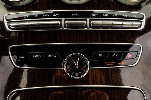 2022 Mercedes-Benz C-Class AMG C 43 4MATIC Cabriolet - 23019655 - 22