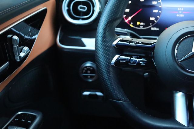 2022 Mercedes-Benz C-Class C 300 - 23037617 - 32