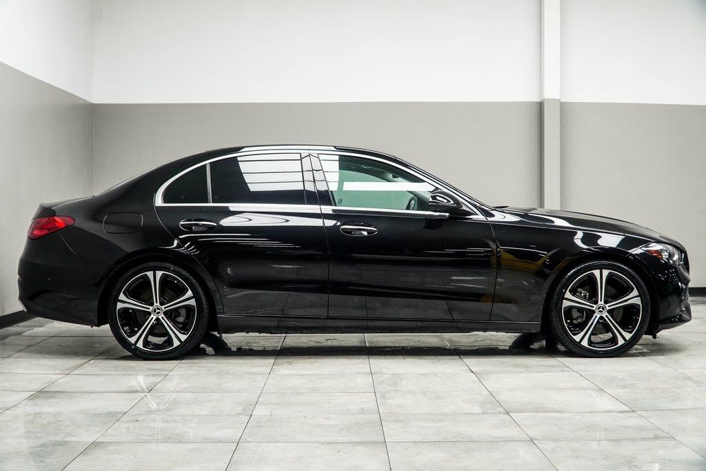 2022 Mercedes Benz C 300 Sedan photo 4