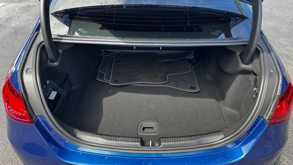 2022 Mercedes Benz C 300 Sedan photo 10