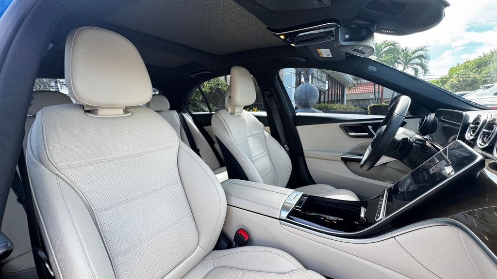 2022 Mercedes Benz C 300 Sedan photo 11