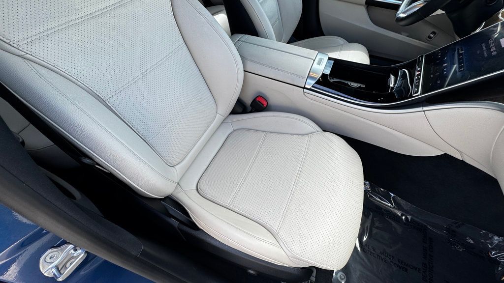 2022 Mercedes Benz C 300 Sedan photo 12