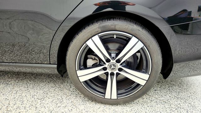 2022 Mercedes-Benz C-Class C 300 Sedan w/ Ventilation for Front Seats - 23018182 - 8