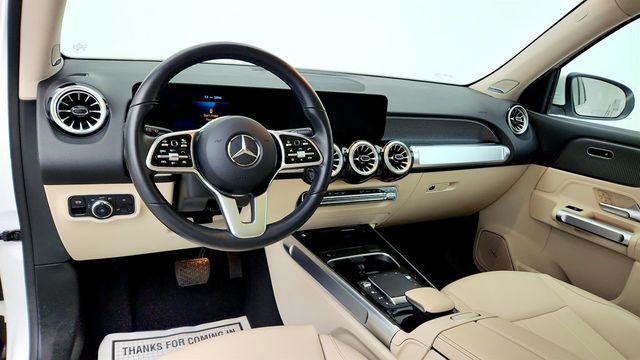 2022 Mercedes-Benz EQB EQB 300 4MATIC SUV w/ Pinnacle Pkg & Driver Assistance Pkg Lite - 23045490 - 12