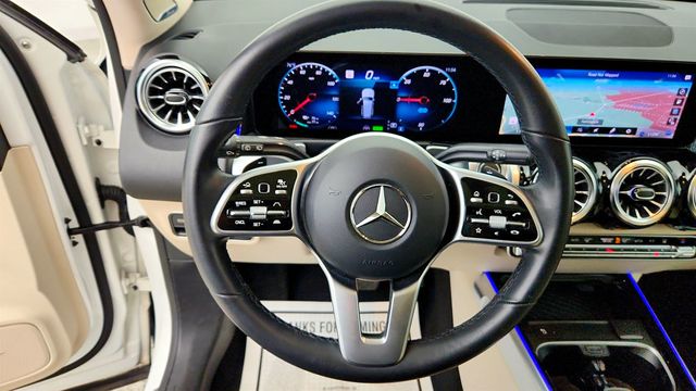 2022 Mercedes-Benz EQB EQB 300 4MATIC SUV w/ Pinnacle Pkg & Driver Assistance Pkg Lite - 23045490 - 13