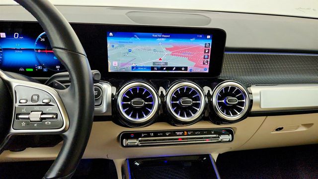 2022 Mercedes-Benz EQB EQB 300 4MATIC SUV w/ Pinnacle Pkg & Driver Assistance Pkg Lite - 23045490 - 17