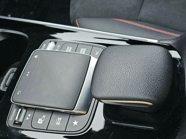 2022 Mercedes-Benz EQB EQB 350 4MATIC SUV - 22946191 - 25