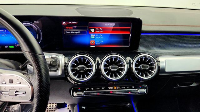 2022 Mercedes-Benz EQB EQB 350 4MATIC SUV w/ AMG Night Pkg & Driver Assist Pkg - 23083921 - 14