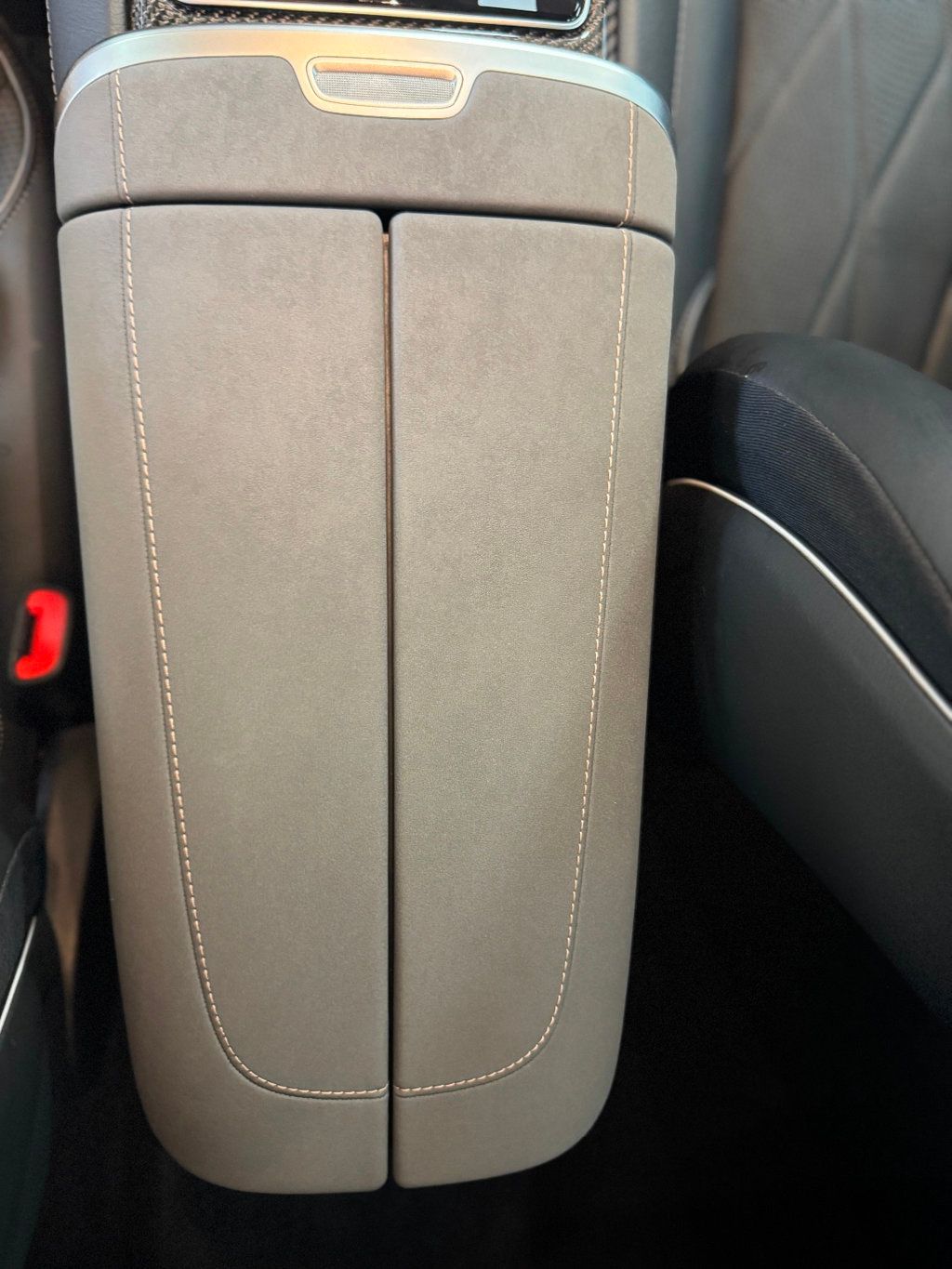 2022 Mercedes-Benz EQS AMG EQS 4MATIC+ Sedan - 22958176 - 40