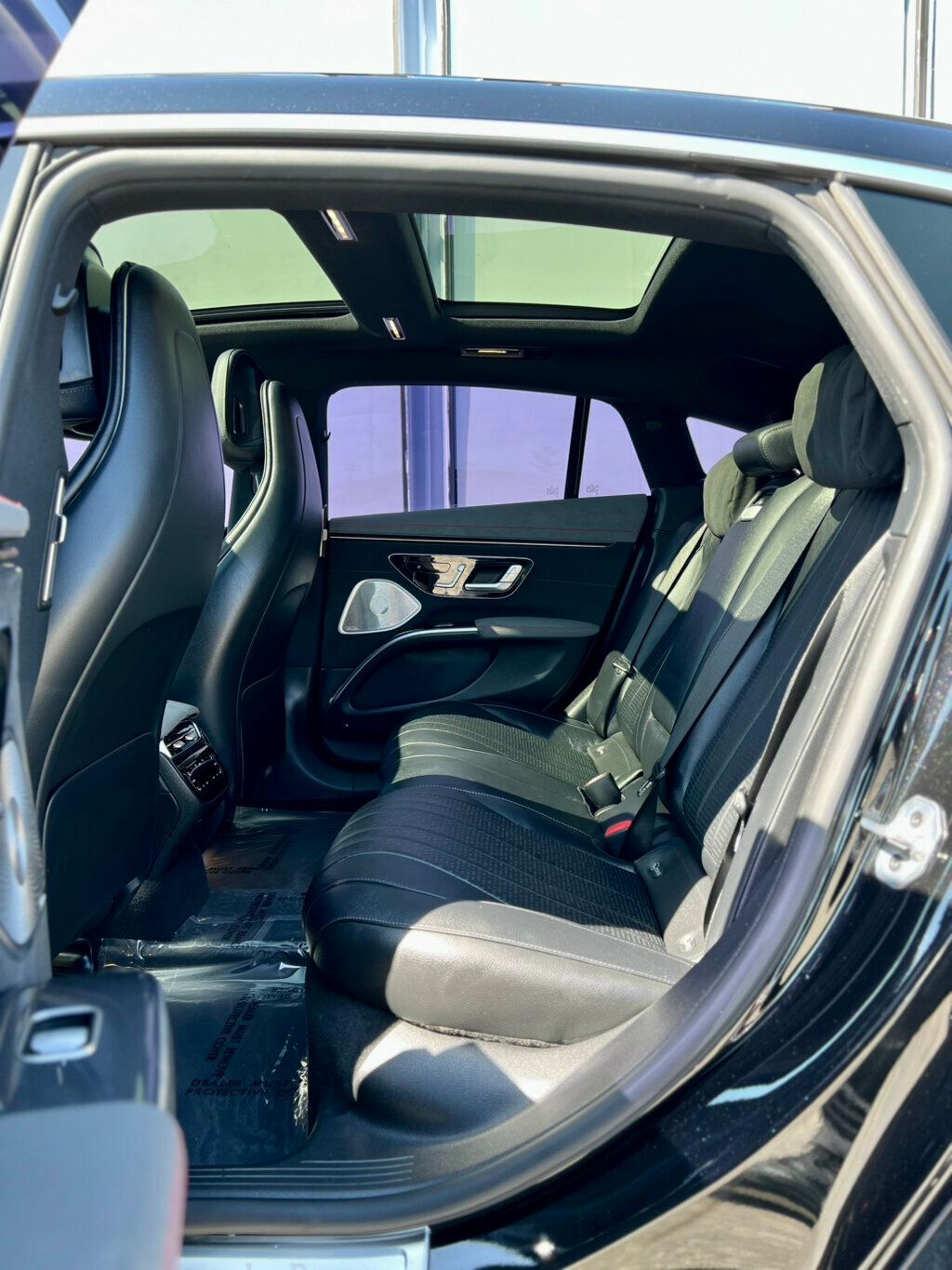 2022 Mercedes Benz EQS Sedan 450 photo 15