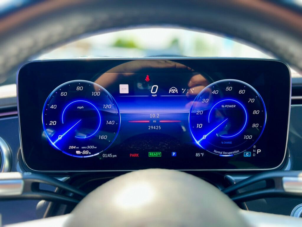 2022 Mercedes Benz EQS Sedan 450 photo 18