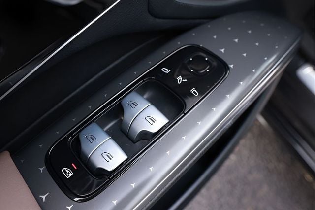 2022 Mercedes-Benz EQS EQS 450+ Sedan - 23075318 - 37