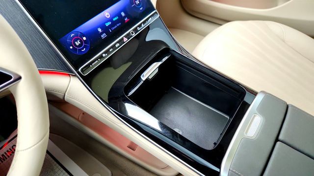 2022 Mercedes-Benz EQS EQS 450+ Sedan, Premium with AMG Line Exterior and 21'' Wheels - 22969027 - 18