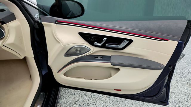 2022 Mercedes-Benz EQS EQS 450+ Sedan, Premium with AMG Line Exterior and 21'' Wheels - 22969027 - 29