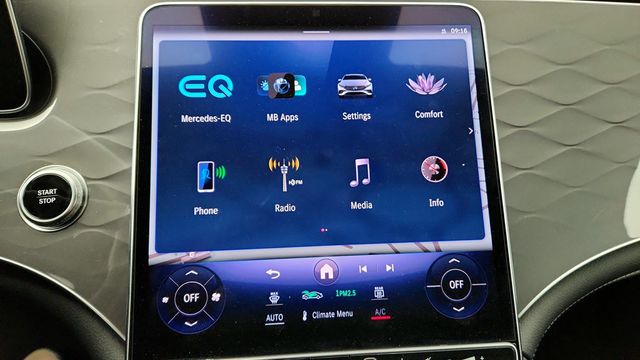 2022 Mercedes-Benz EQS EQS 450+ Sedan with AMG Line Exterior Package & 21'' Wheels - 22944661 - 17