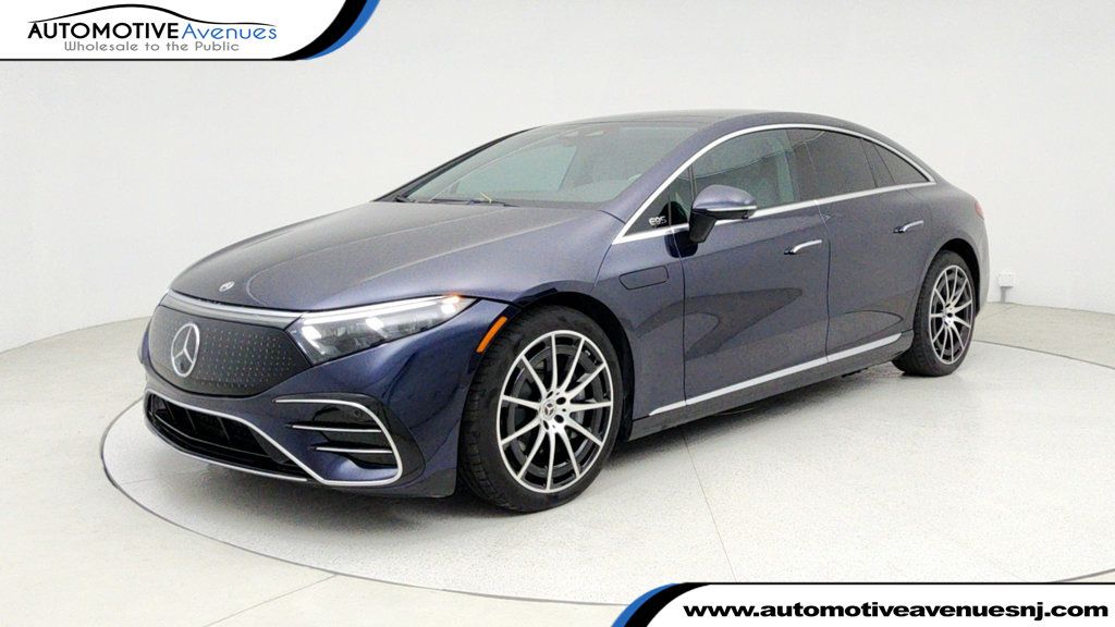 2022 Mercedes-Benz EQS EQS 450+ Sedan with MBUX Hyperscreen, AMG Line Ext & 21'' Wheels - 22942009 | Video 1