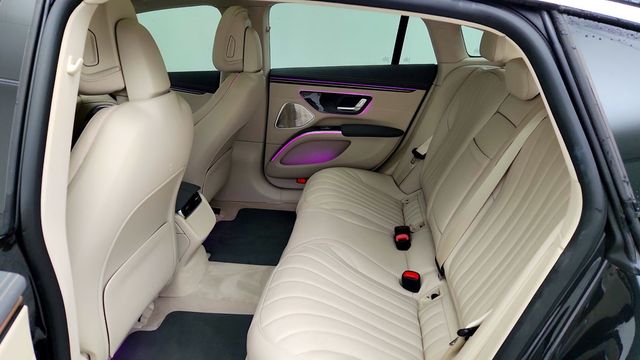 2022 Mercedes-Benz EQS EQS 450+ Sedan w/ Massage Seats & 3D Relief-Optic Trim - 23091241 - 19