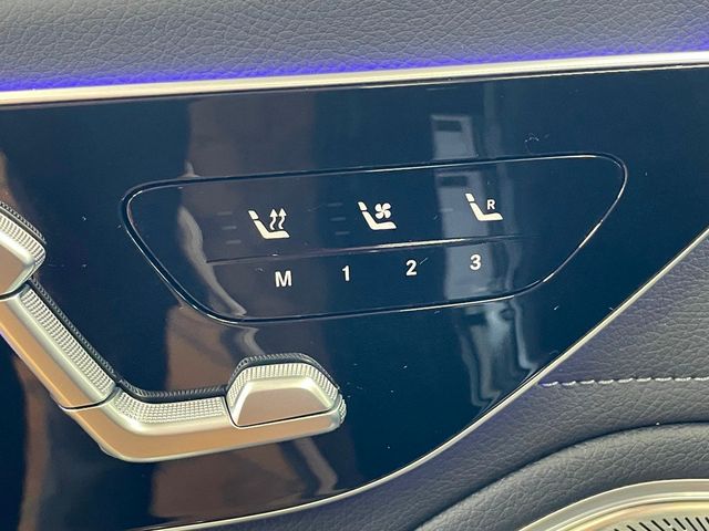 2022 Mercedes-Benz EQS EQS 580 4MATIC Sedan - 22957799 - 13