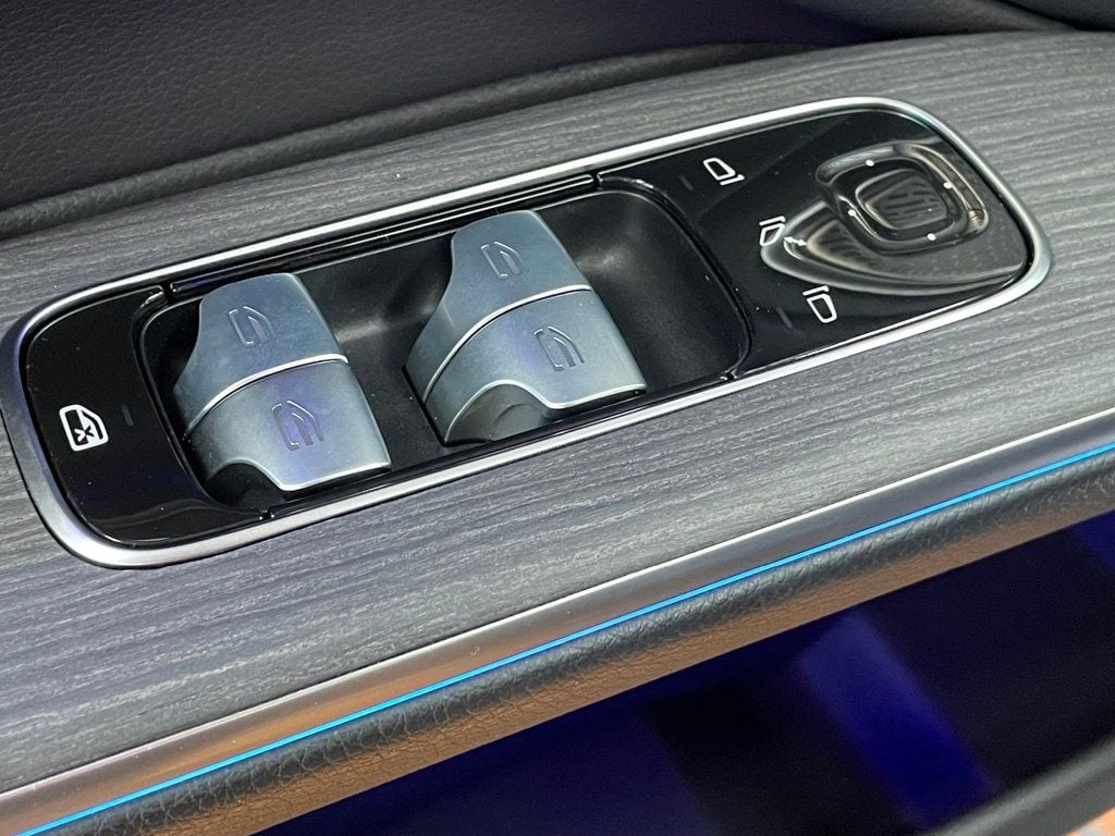 2022 Mercedes-Benz EQS EQS 580 4MATIC Sedan - 22957799 - 14