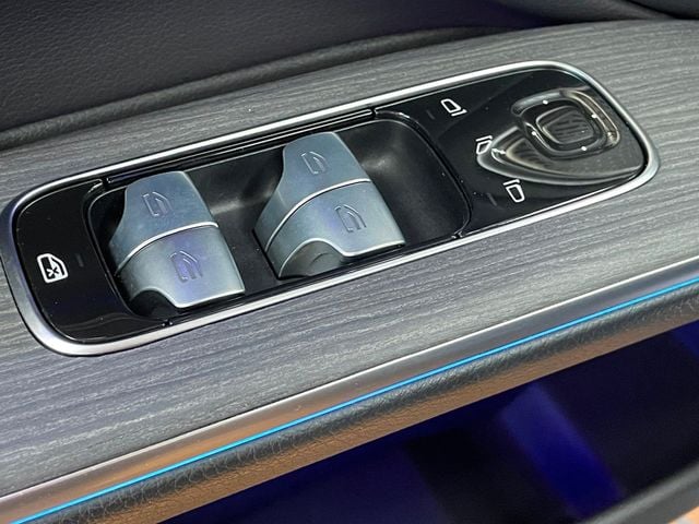 2022 Mercedes-Benz EQS EQS 580 4MATIC Sedan - 22957799 - 14