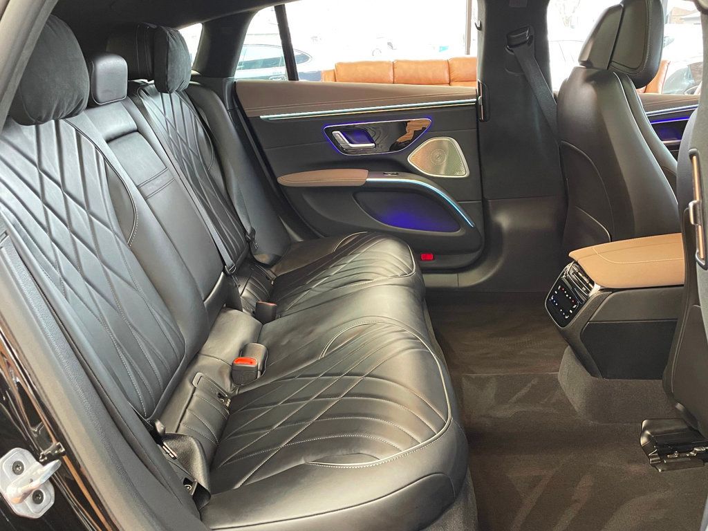 2022 Mercedes-Benz EQS EQS 580 4MATIC Sedan - 22957799 - 20