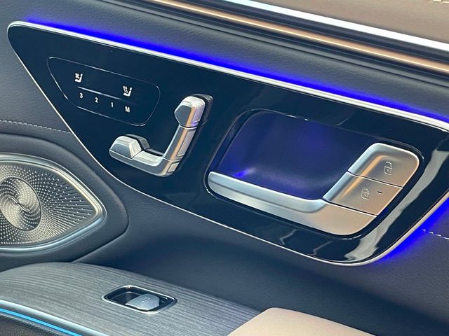 2022 Mercedes-Benz EQS EQS 580 4MATIC Sedan - 22957799 - 23