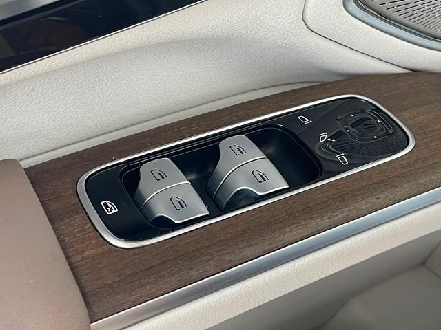 2022 Mercedes-Benz EQS EQS 580 4MATIC Sedan - 22984652 - 19