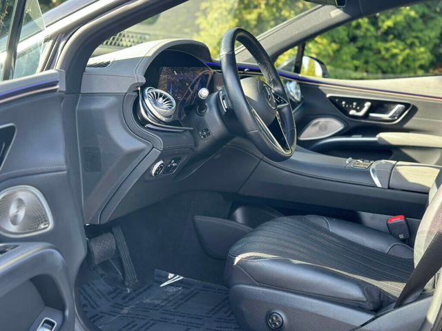 2022 Mercedes-Benz EQS EQS 580 4MATIC Sedan - 22939734 - 10