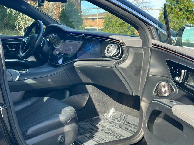 2022 Mercedes-Benz EQS EQS 580 4MATIC Sedan - 22939734 - 25