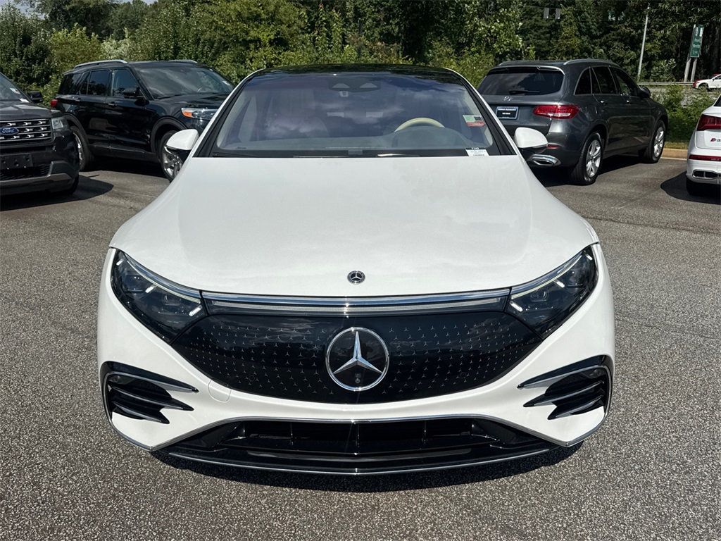 2022 Mercedes Benz EQS Sedan 580 4MATIC photo 2