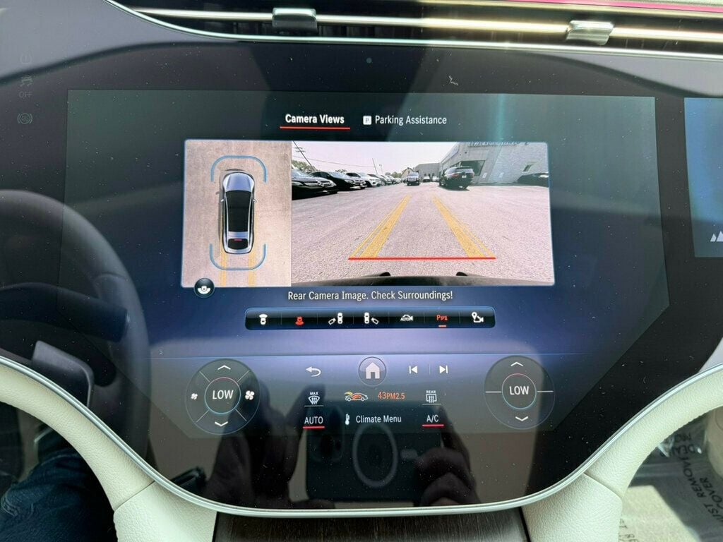 2022 Mercedes Benz EQS Sedan 580 4MATIC photo 4