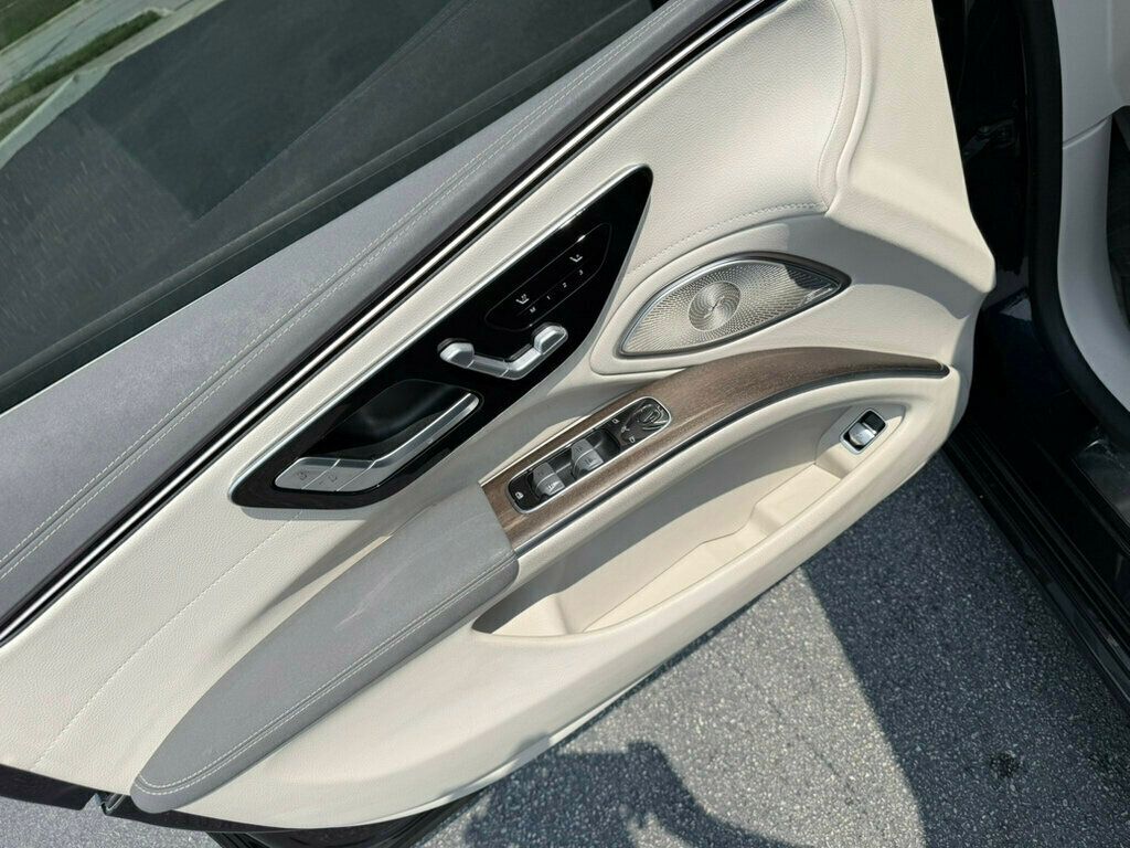 2022 Mercedes-Benz EQS EQS 580 4MATIC Sedan - 22894405 - 40