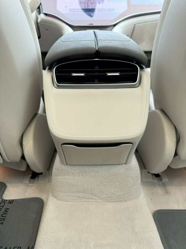 2022 Mercedes-Benz EQS EQS 580 4MATIC Sedan - 22894405 - 42