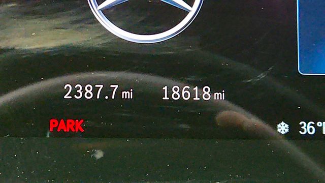 2022 Mercedes-Benz EQS EQS 580 4MATIC Sedan, Premium w/ Multi-Contour Massage Fr. Seats - 23010092 - 14