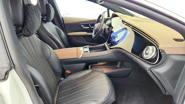 2022 Mercedes-Benz EQS EQS 580 4MATIC Sedan, Premium w/ Multi-Contour Massage Fr. Seats - 23010092 - 23