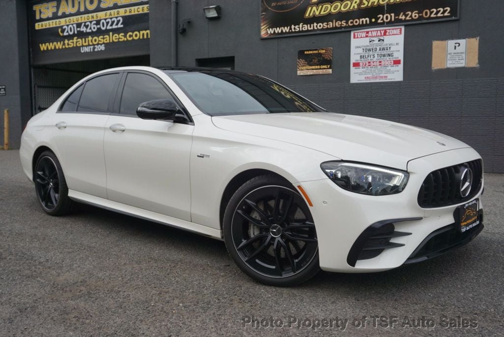 2022 Mercedes-Benz E-Class AMG NIGHT PKG / AMG EXHAUST /PANO /20 INCH WHEELS - 23031472 | Video 1