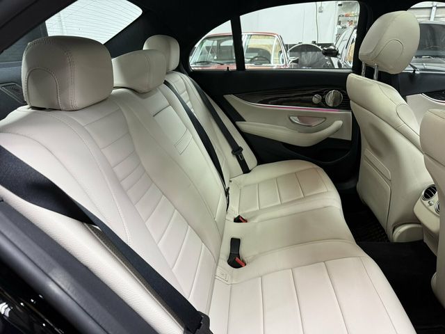2022 Mercedes-Benz E-Class Driver Assist Pkg/Heated&Cooled Seats/Night Pkg/Premium Pkg Lite - 23079887 - 26