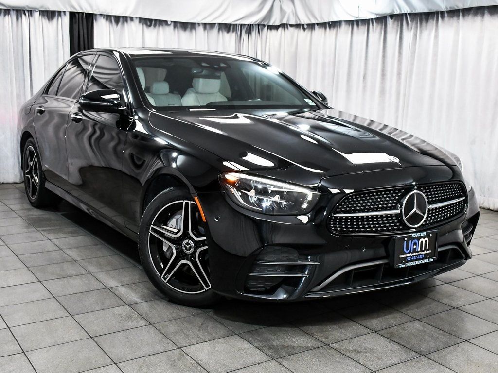 2022 Mercedes Benz E 350 Sedan photo 3