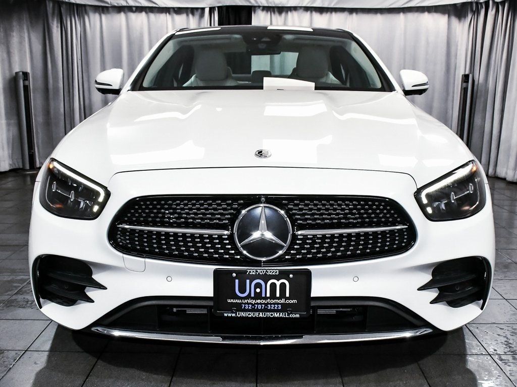 2022 Mercedes Benz E 350 Sedan photo 2