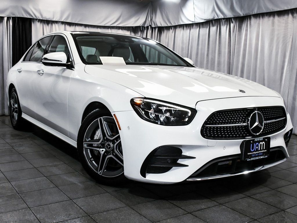 2022 Mercedes Benz E 350 Sedan photo 3