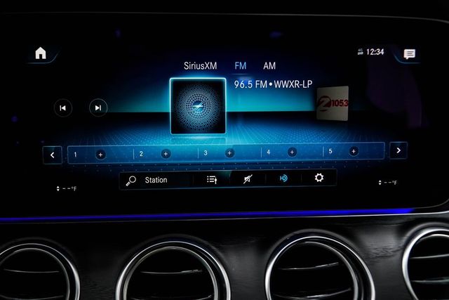 2022 Mercedes-Benz E-Class E 350 4MATIC Sedan - 23082940 - 24