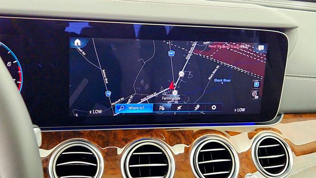 2022 Mercedes-Benz E-Class E 350 4MATIC Sedan w/ Nappa Leather & Panorama Roof - 23071568 - 18