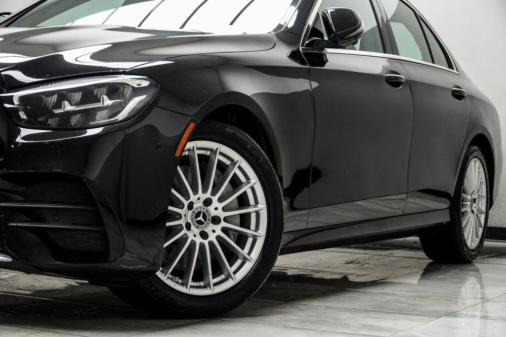 2022 Mercedes Benz E 350 Sedan photo 3