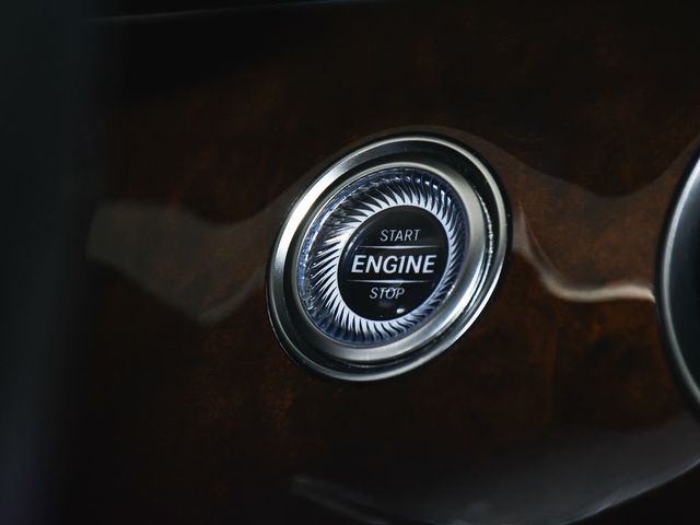 2022 Mercedes-Benz E-Class E 450 - 23004381 - 34