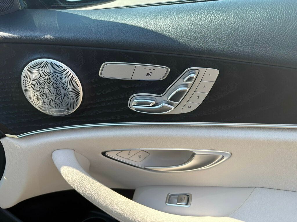 2022 Mercedes Benz E 450 4MATIC photo 28
